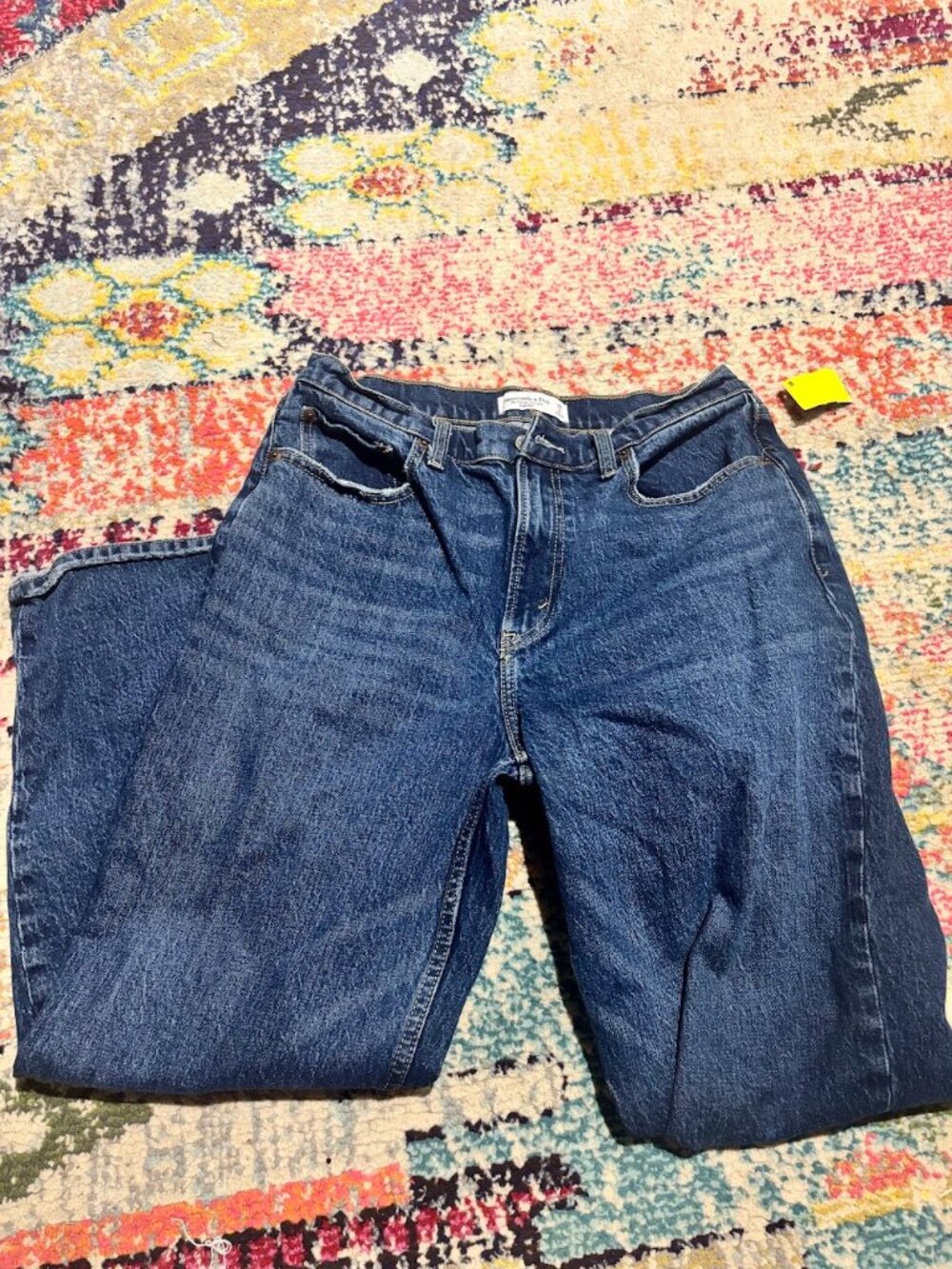 NWOT Abercrombie & Fitch Dark Denim Vintage Straight High Rise Jean